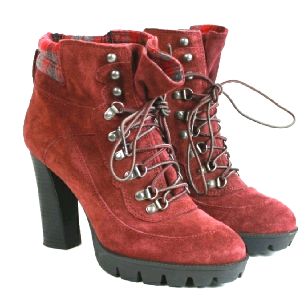 Abrial suede ankle booties